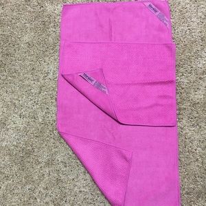 New Norwex kitchen towel and cloth set